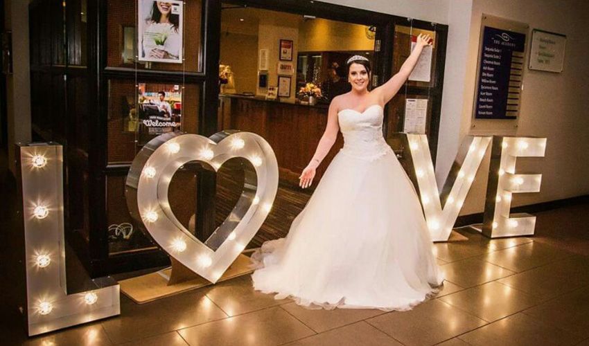 illuminated letters add sparkle to your photos